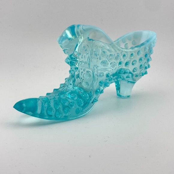 Vintage, Light Blue Opalescent Glass Slipper, Hobnail, Cat Head by Fenton - Picture 3 of 10